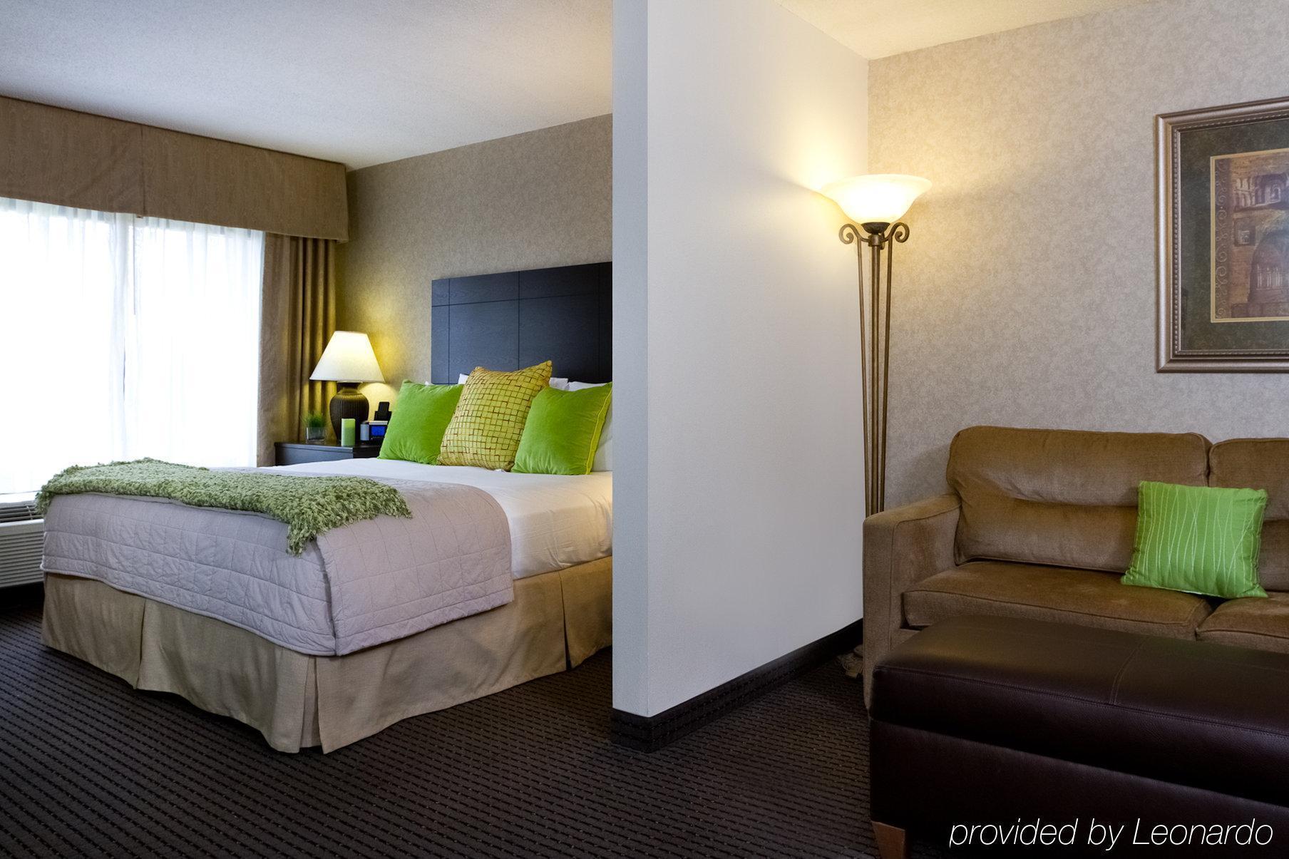 Holiday Inn Express & Suites Alpharetta By Ihg Rom bilde