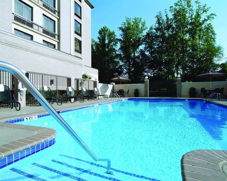 Holiday Inn Express & Suites Alpharetta By Ihg Eksteriør bilde